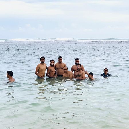 Moana La Vie - Polhena Hotell Matara Exteriör bild