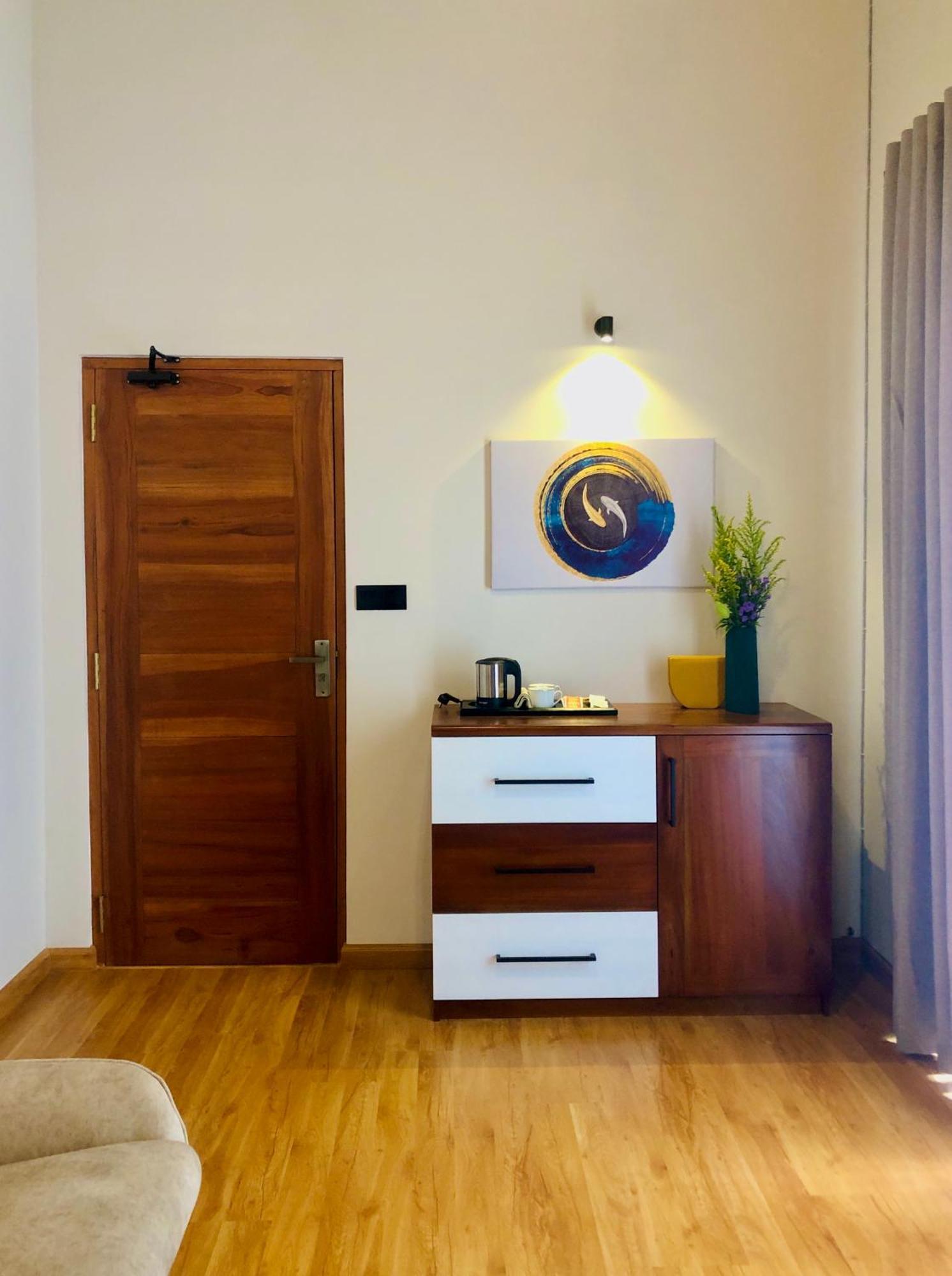 Moana La Vie - Polhena Hotell Matara Exteriör bild