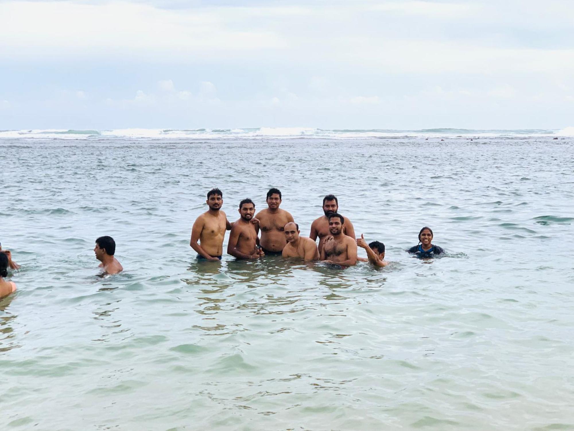 Moana La Vie - Polhena Hotell Matara Exteriör bild